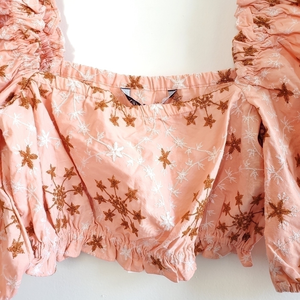 New Zara Embroidered Voluminous Puff Sleeve Cropped Top NWT Size Small - Picture 12 of 16